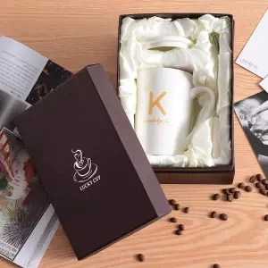 Керамическая чашка, кружка с крышкой, ложка, для мужчин и женщин, студентов, Корейская версия, чашка для молока, чашка для питья, домашняя чайная чашка, кофейная чашка - Цвет: 380ML gift box