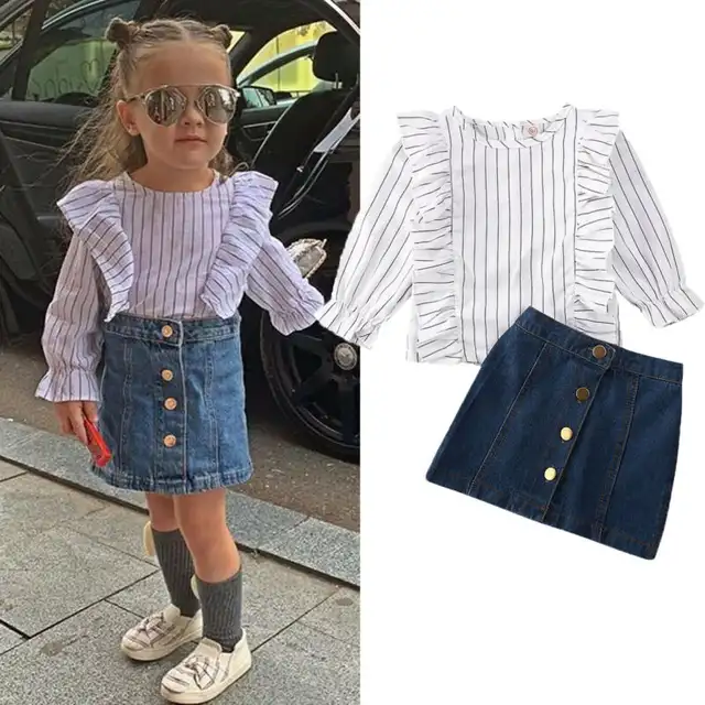 denim skirt outfit autumn