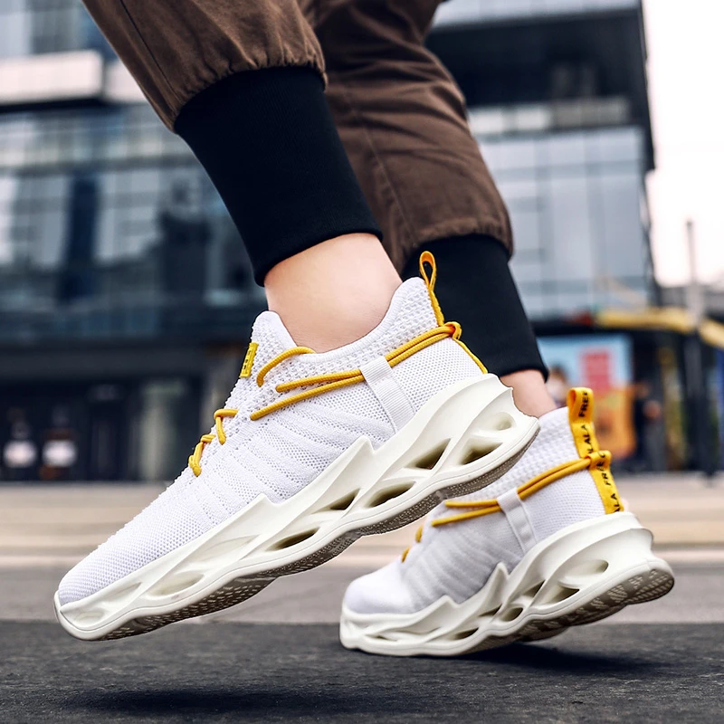 new brand tennis shoes