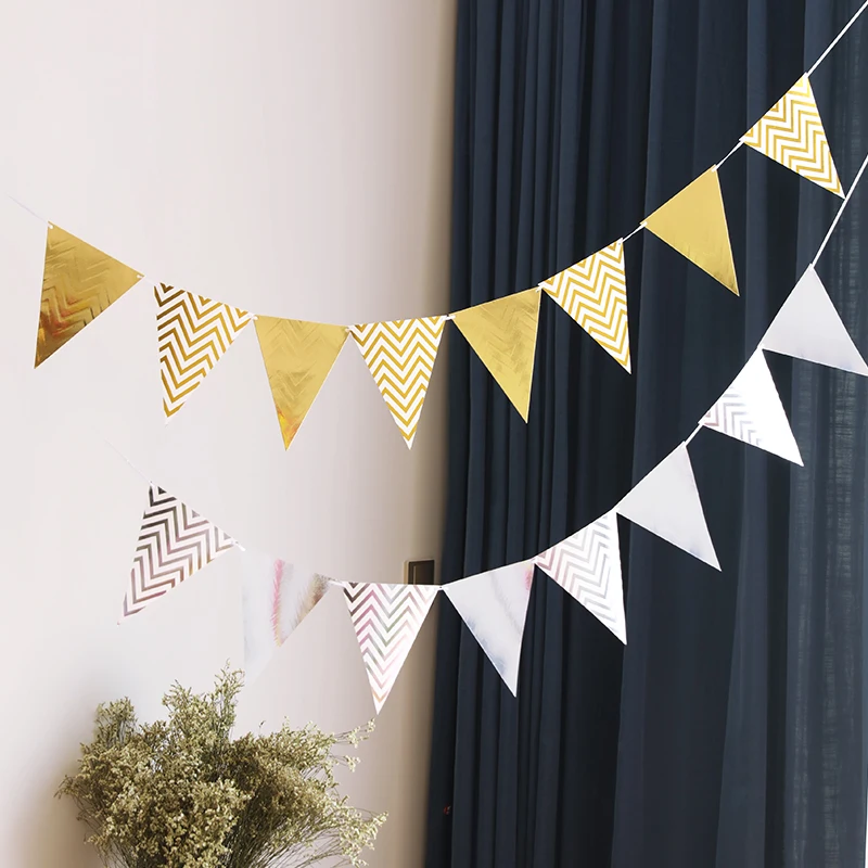 

Hot Stamping Paper Pennant Banner Party Supplies Stage Marriage Room Window Decoration Birthday Wedding Christmas Arrange