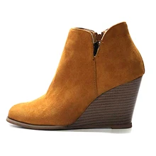 Новинка; Ботильоны на танкетке в стиле ретро, евроамериканский стиль; женская обувь из искусственной кожи размера плюс; сезон осень-зима; Размеры 35-43