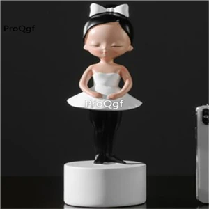 Ngryise 1Pcs A Set Everyday doing same thing statue many species - Color: Maroon