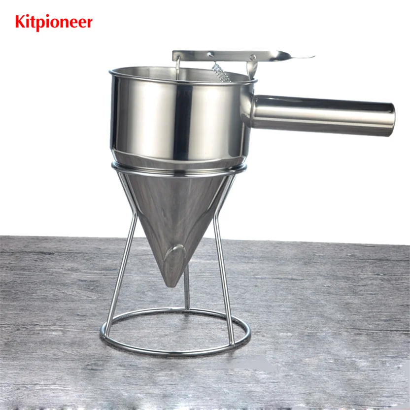 Stainless Steel Donut Dispenser Pancake Paste Distributor Cupcake Waffle Batter Funnel Pannekoek Maker Tool
