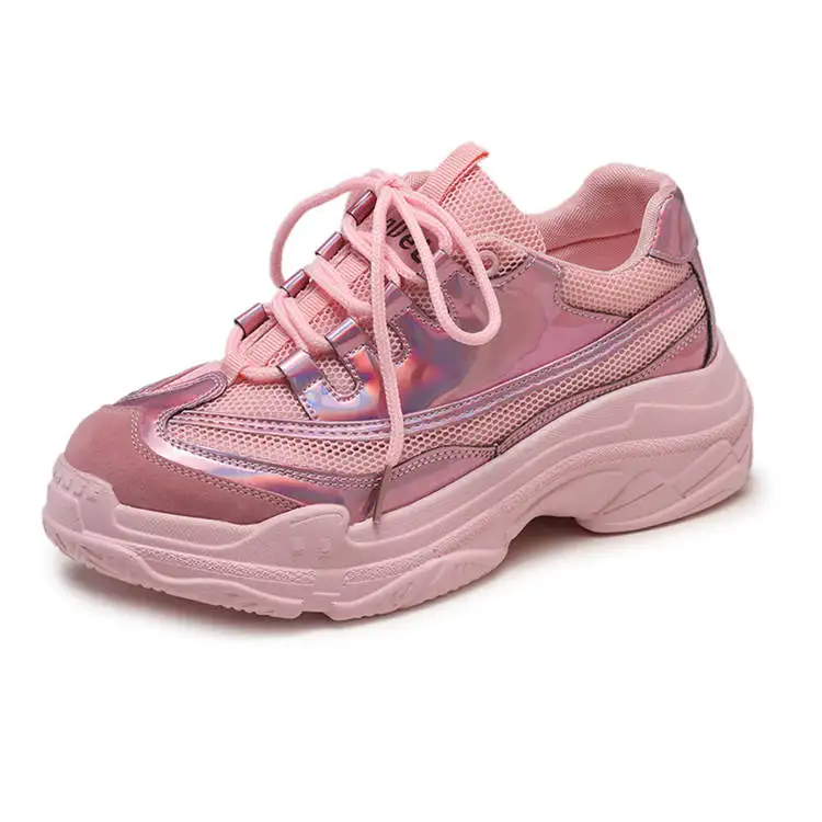 Женские красные туфли на платформе; блестящие дышащие уличные женские туфли из искусственной кожи и сетчатого материала; женские кроссовки на толстой подошве 4,5 см; 909w - Цвет: Розовый