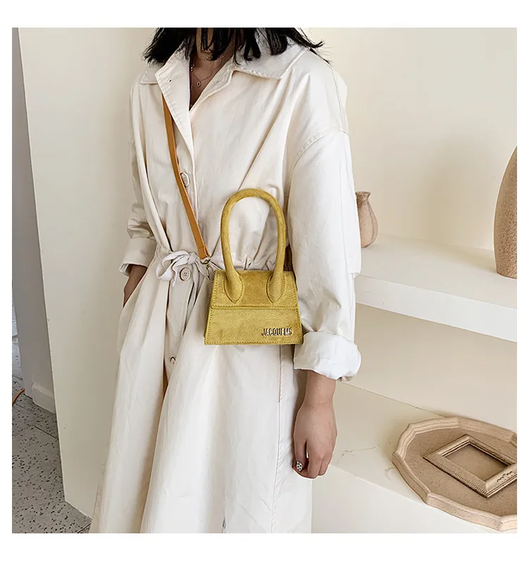 Женские сумки, дизайнерские, скрабы, кожанные сумки, вечерняя сумка-клатч, сумки Jacquemus, женские сумки известного бренда, модные роскошные сумки