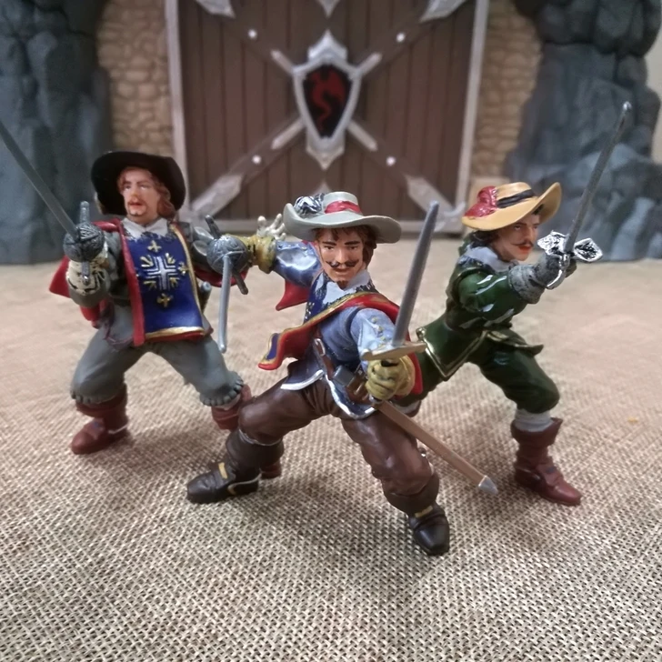 Figürchen die drei Musketiere 10 cm STARTOYS 1991 