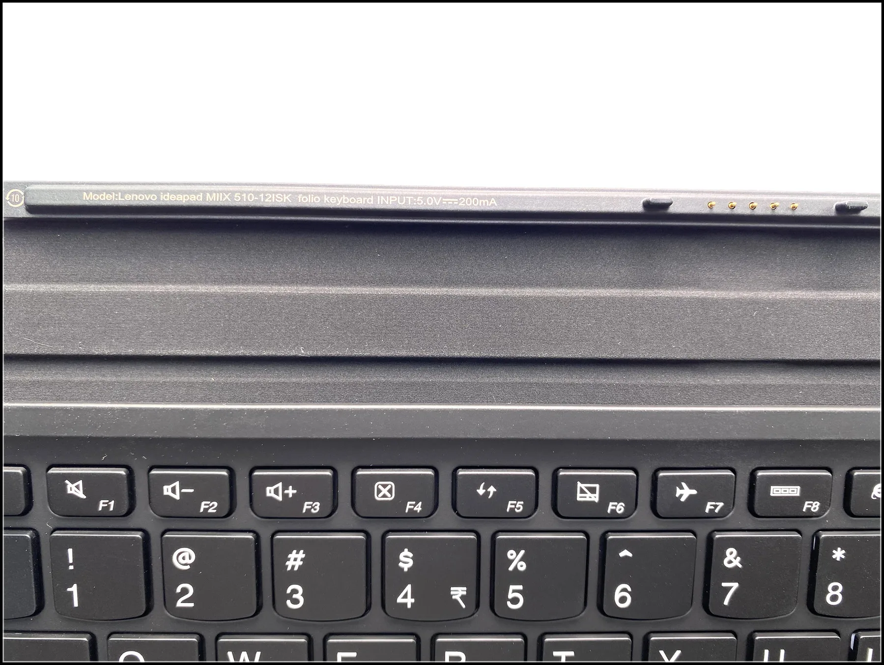 Lenovo Ideapad MIIX 510-12ISK (6).jpg