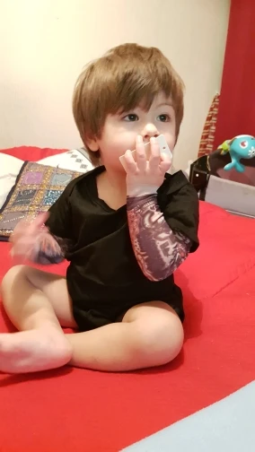 UTB8r5BNNGrFXKJk43Ovq6ybnpXaG