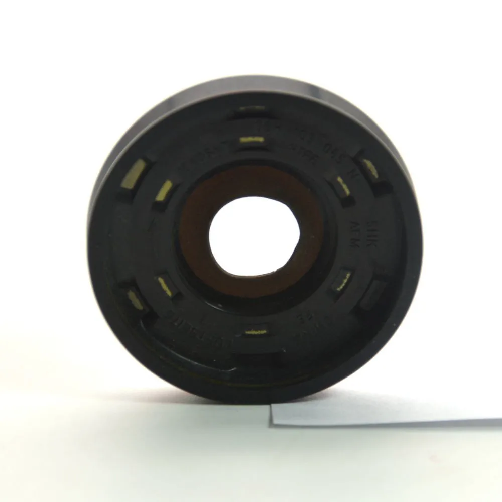 FOR New passert Teng Teng Ming sharp A4L oil pump balance shaft oil seal camshaft seal 06H 103 085 N