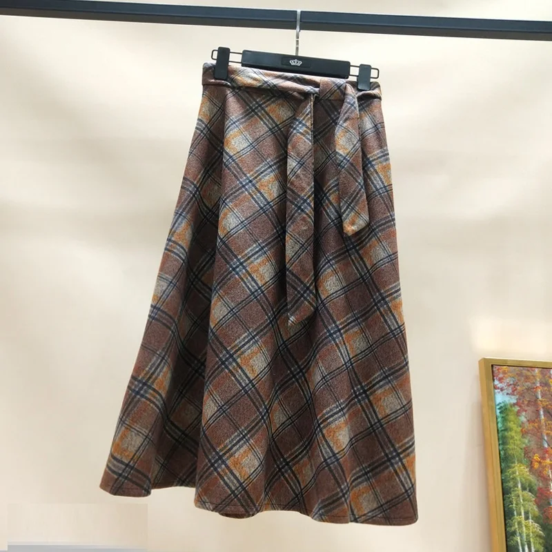 Autumn Winter High waist umbrella skirt a word skirt wild waist woolen female Flared new poncho skirt Plaid Long skirt