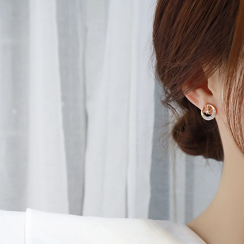 Korean Fasion Creative Asymmetry Unicorn Women Earrings AAA Bling Zircon Moon Star Stud Earring Wedding Jewelry for Bridal