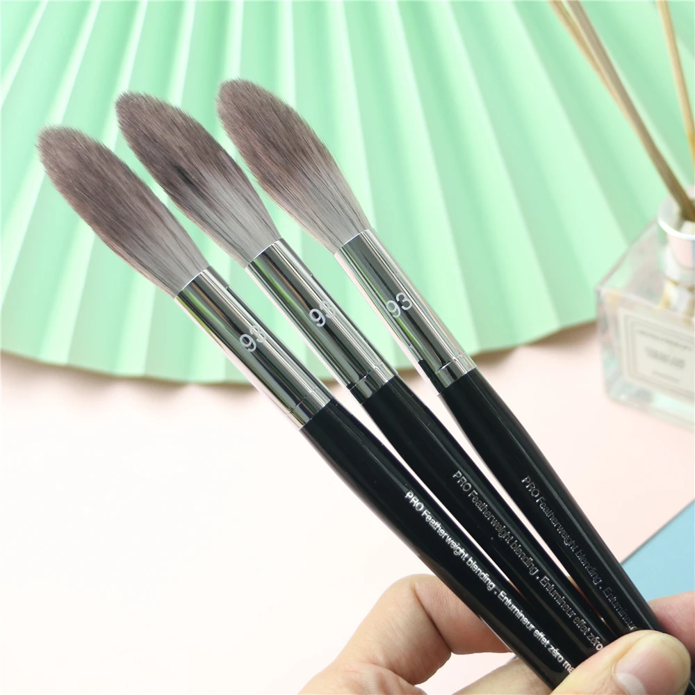 

93# Professional Surplus Paint flame Shape High Gloss brush Facial Beauty brush Beauty tool brand Make up brush 1PCS