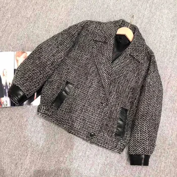 

2020 Autumn and Winter New Casual Fashion Retro STYLE PU Patchwork Loose woolen Jacket for Women