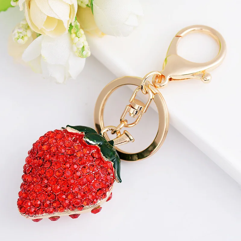 

Simulation Strawberry Key Chain Fashion Rhinestone Fruit Keyring Car Handbag Pendant Lover Gifts for Women Purse Charms Keyring