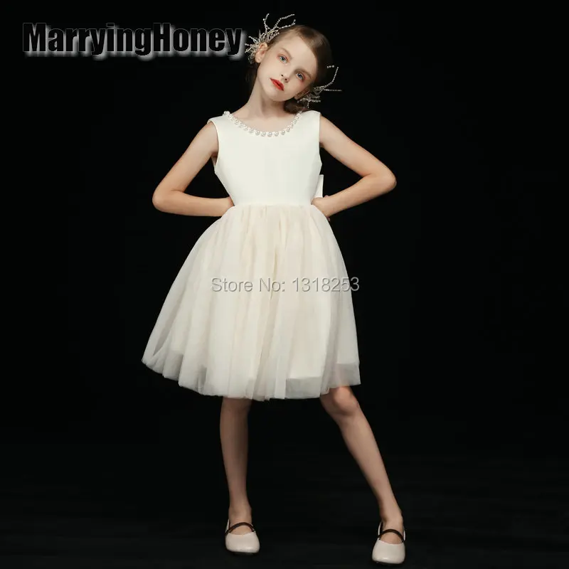 

Flower Girl Dress Kids Pageant Birthday Formal Party Crystal Knee length Dress Bowknot V Back First Communion Dress Prom Gown