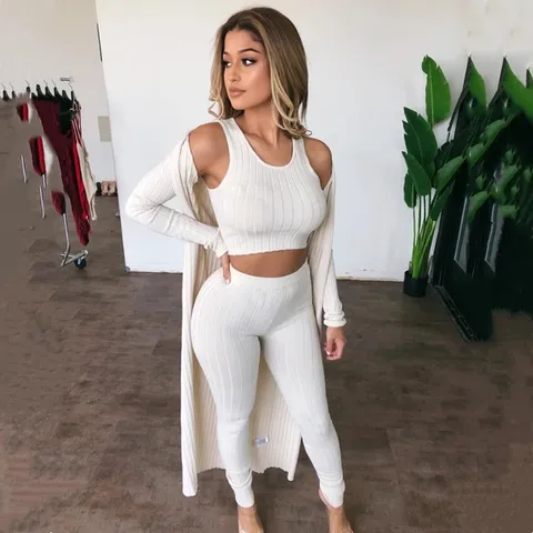 roupas básicas femininas