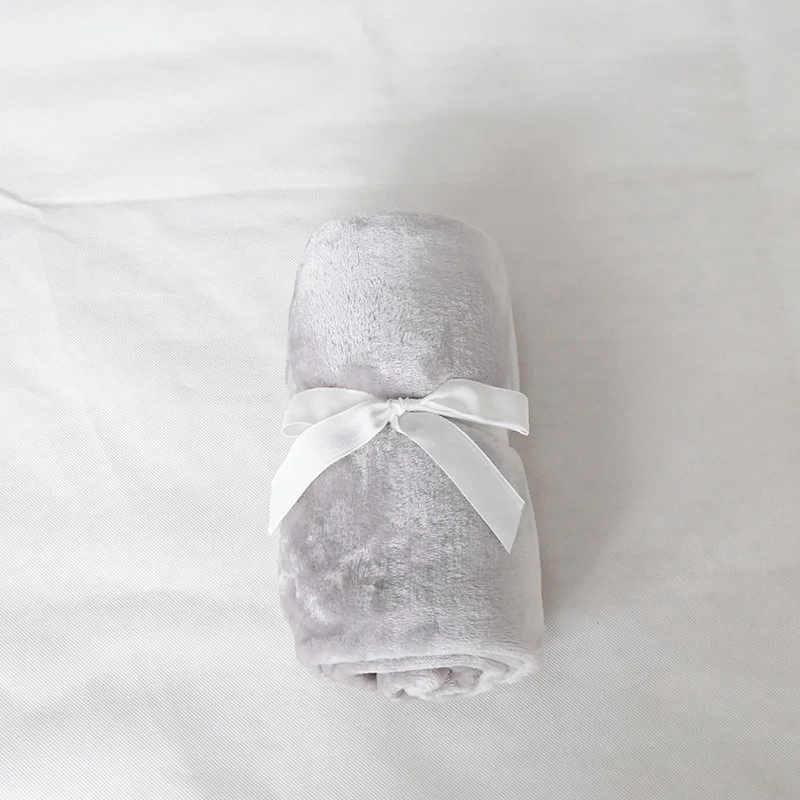 MOTOHOOD Fleece Baby Blankets Newborn Muslin Blanket Velvet Muslin Swaddle Wrap Blankets Super Soft Baby Wrap Randomly send  (6)
