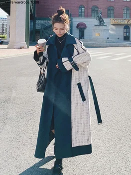 

Plaid contrast color splicing windbreaker women's middle and long 2020 new Korean loose style popular coat over the knee coat