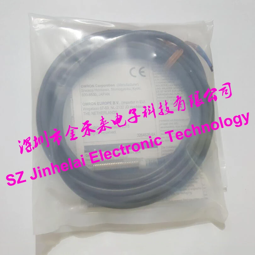 Новое и оригинальное E2E-X1R5F1 OMRON переключатель приближения 12-24VDC 2 м