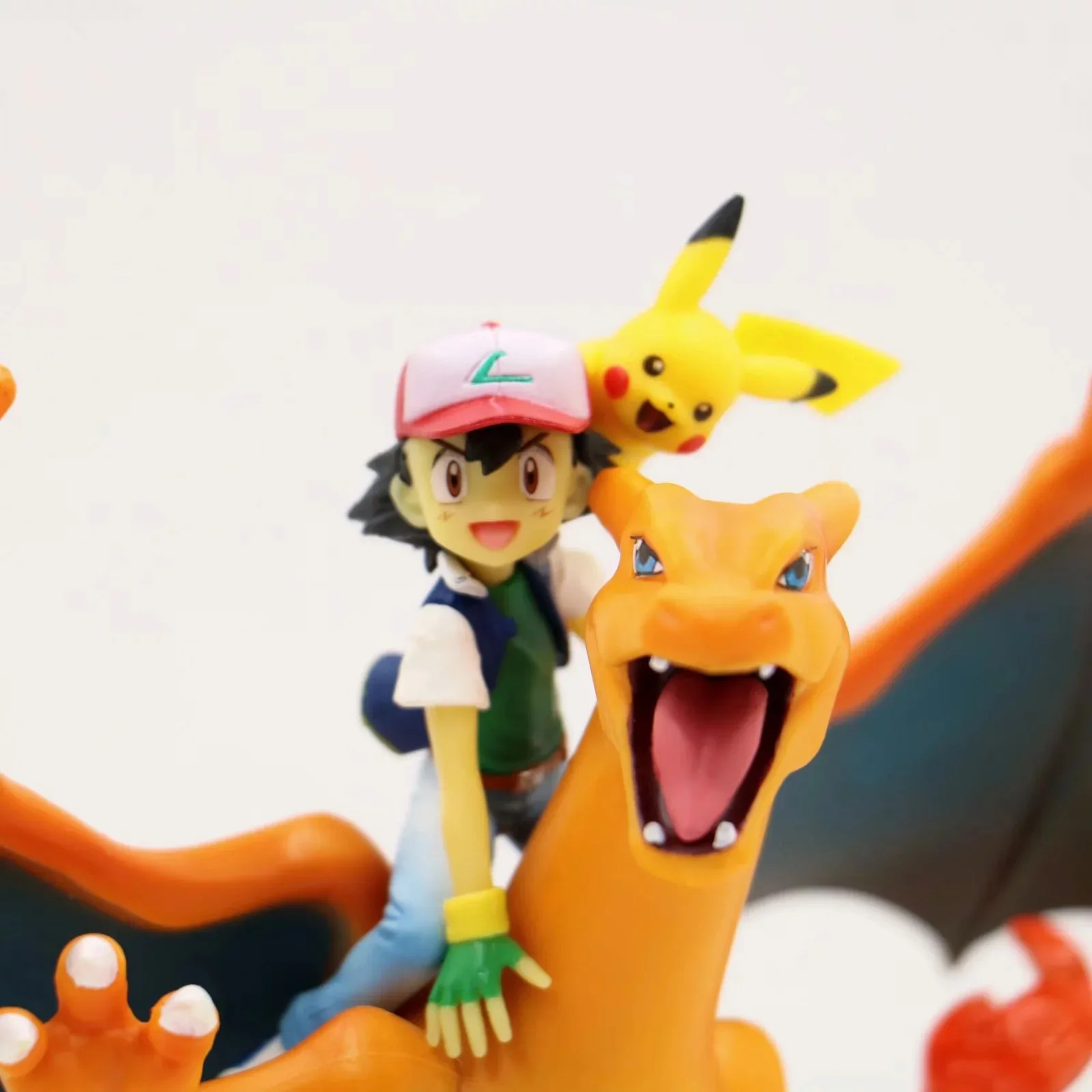 Takara Tomy Pokemon Ash Charizard и Pikachu куклы игрушки лизардон Фигурки игрушки подарок для детей Рождество