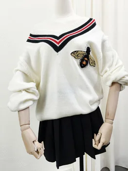 

Xige Playful Soft Sister Autumn Embroidery Small Fresh Sweater Female V Collar Sweet Knitting Shirt Pants Skirt Two-piece Set
