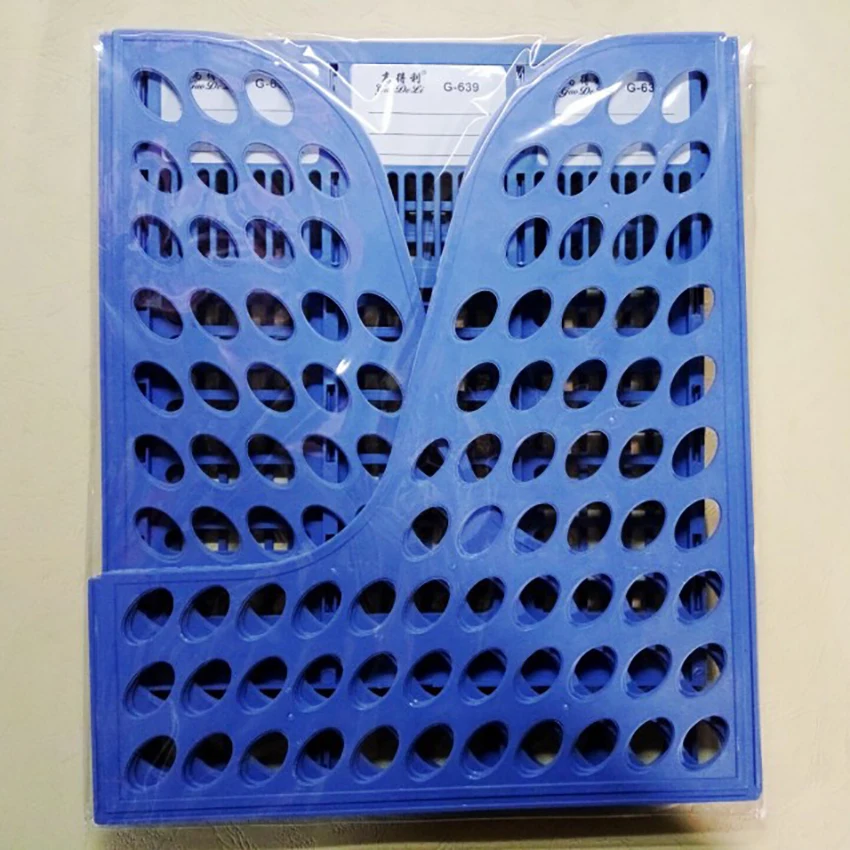 3631937057_2084011972