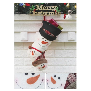

New 3pcs/Set Christmas Sock Kids Candy Bag Gift Mini Socks Xmas Tree Ornament Christmas Stocking Decoration for Home