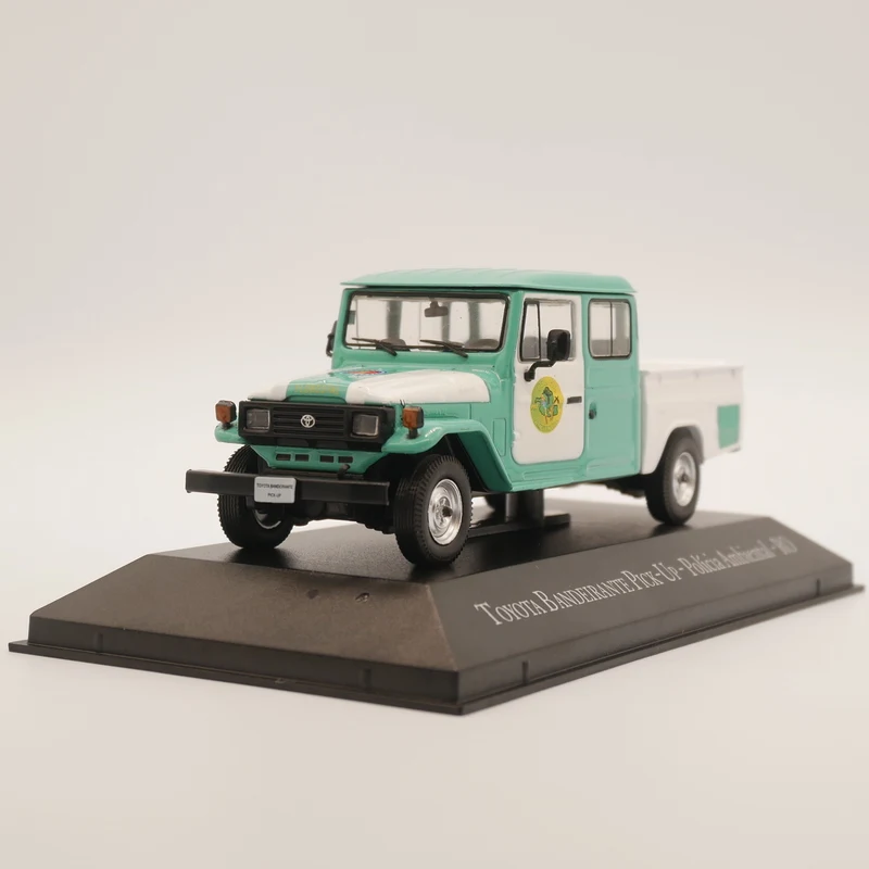 Модель автомобиля под давлением Ixo 1:43 Toyota Land Cruiser Bandeirante|Наземный транспорт| |