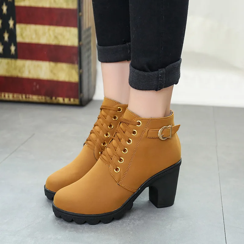 New Winter Women Platform High Heels Ankle Boots Women Boots Buckle Shoes Thick Heel Short Martin snow Boots Ladies mujer T090