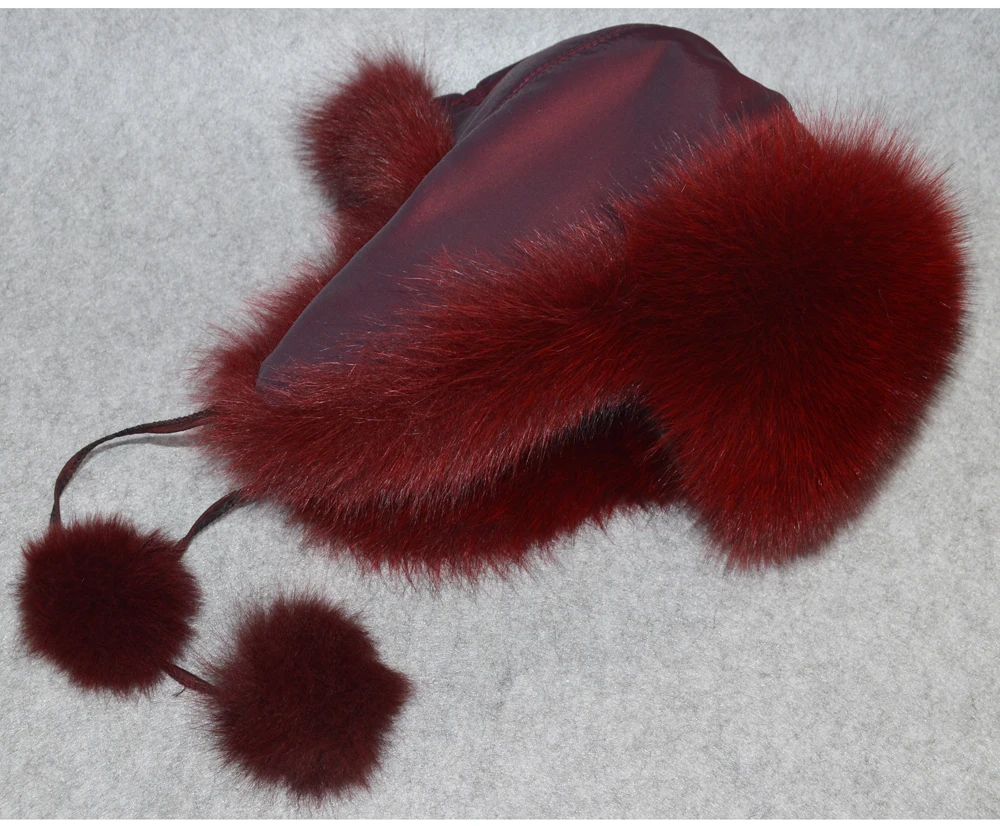 Q (76)