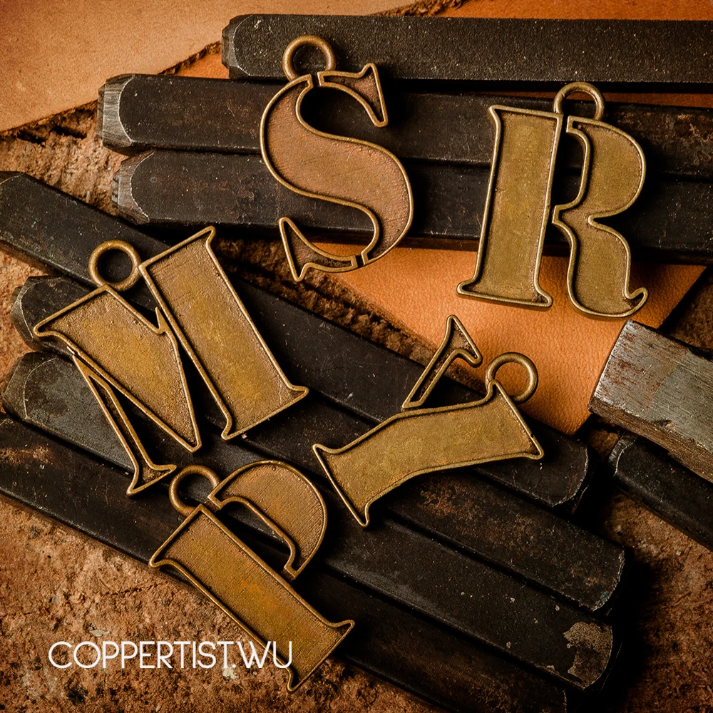Coppertist.Wu 2cm Small Brass 26 Letter Alphabet A-Z Minimalist Initial Pendant Necklace Fashion keychain Birthday Gift Pendant