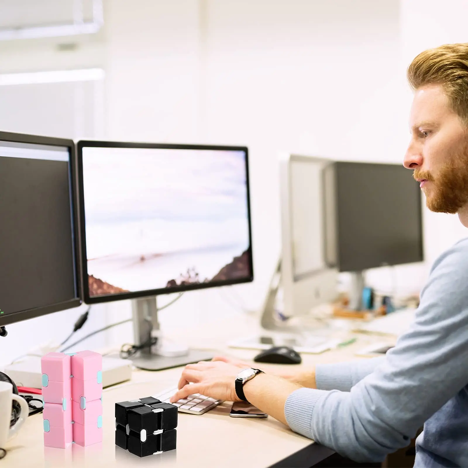 Upgrade Anti-stress Infinite Cube Infinity Cube Office Flip Cubic Puzzle Stress Reliever Autism Toys Unisex Stress Relief Toy AA 4 Upgrade Anti-stress Infinite Cube Infinity Cube Office Flip Cubic Puzzle Stress Reliever Autism Toys Unisex Stress Relief Toy AA 4