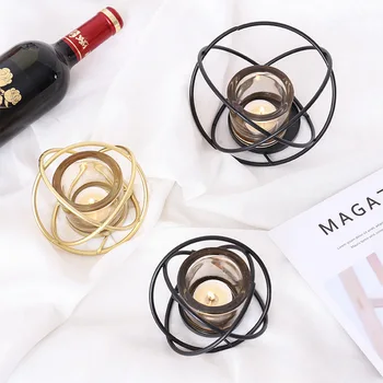 

Nordic Style Geometric Candlestick Iron Candle Holders Metal Romantic Centerpieces for Tables Bougeoir Home Decoration BE50CD