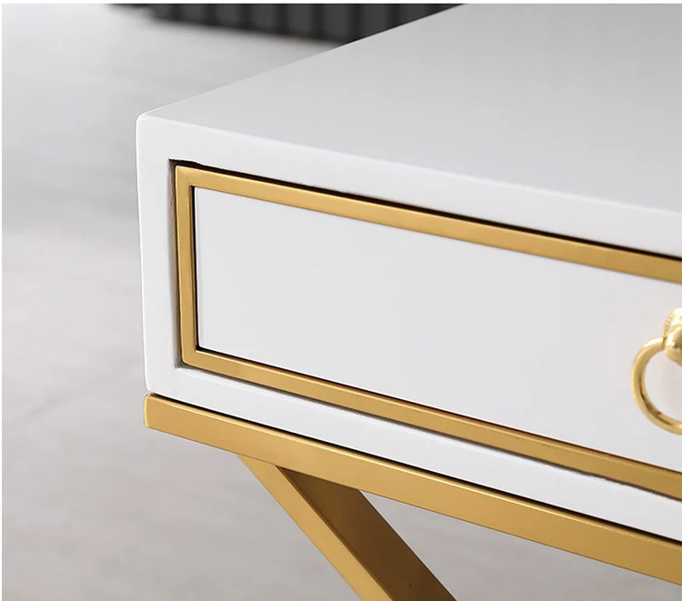 10186673716_2107033307