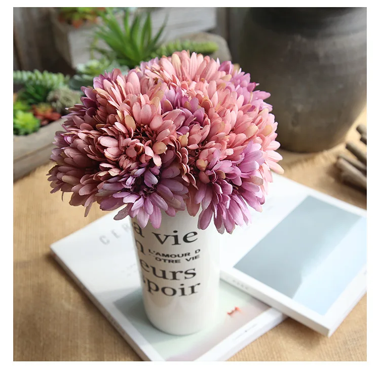 8593372498_516171610