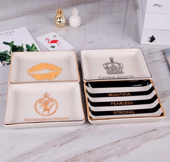 

Nordic Style ceramics Dessert Serving Tray Tea Breakfast Bread Tray Snack Plate Storage Plates Square Accessories Cosmetics Dish