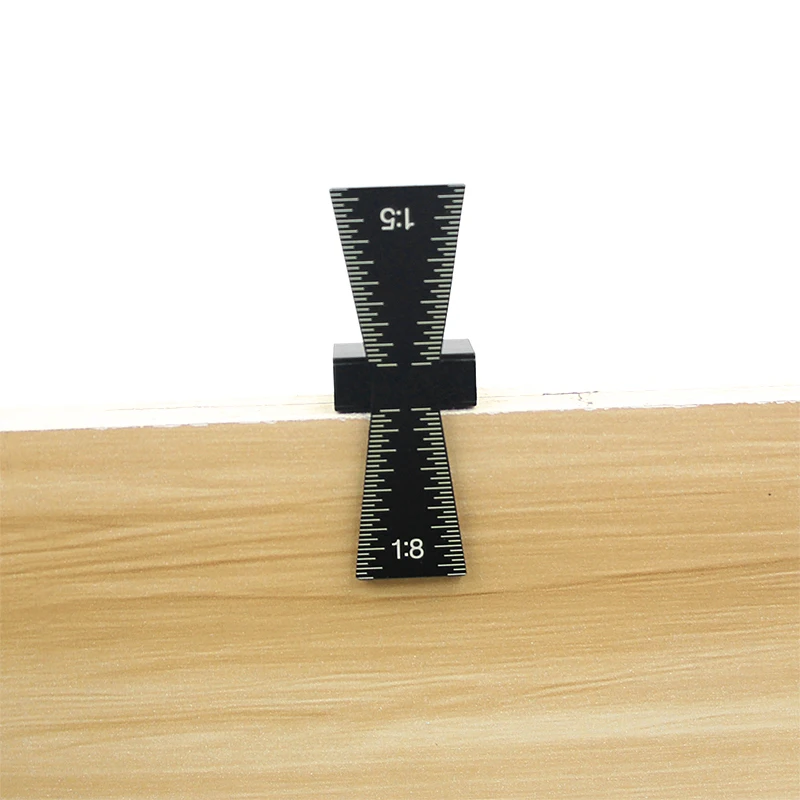 Dovetail Marking Gauge Aluminum Alloy Hand Cut Wood Joints Gauge Dovetail Guide Tool with Scale Template Size 1: 5 and 1: 8