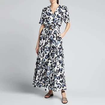 

Gedivoen Summer V Neck Elegant Party Dress Women Belt Chic Printed A Line Dress Fashion Designer High Street Midi Dresses
