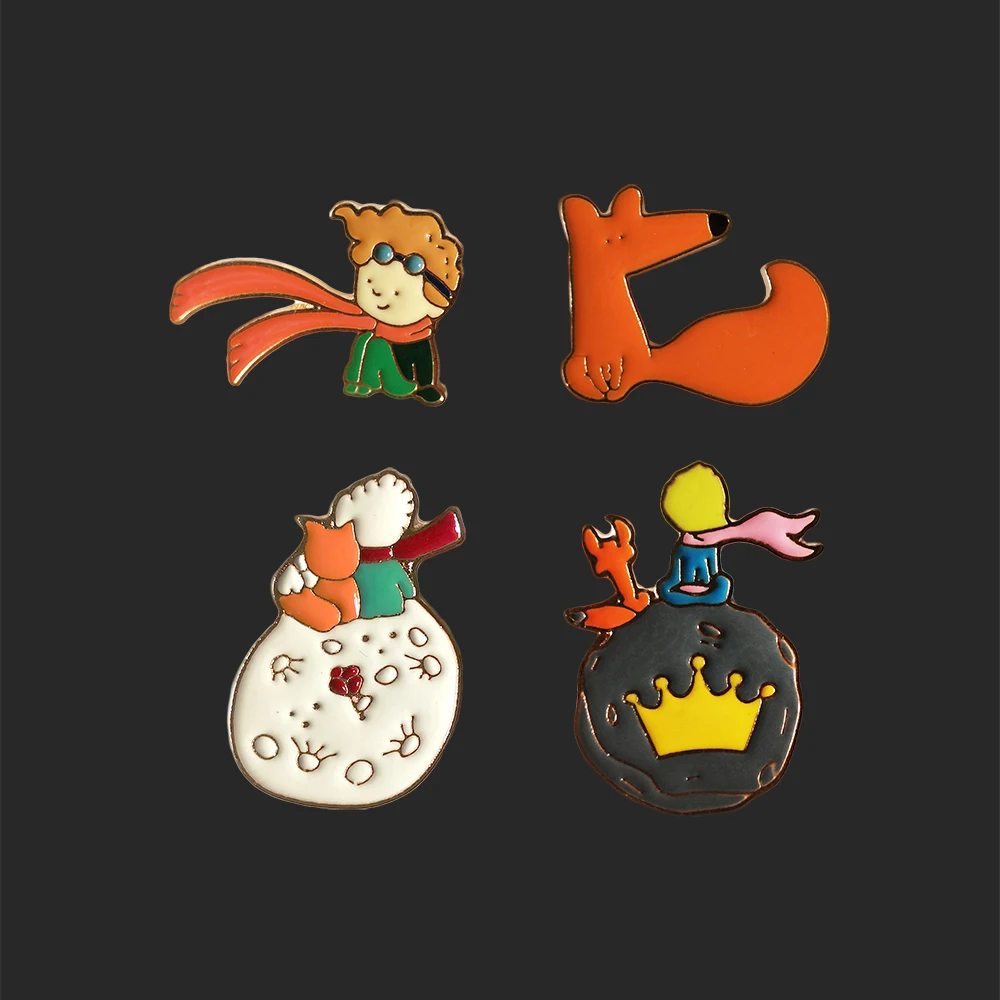 Animal Enamel Pins Cartoon Fox Badge Brooches Lapel pin Jeans shirt Bag Cute Brooch For Women Jewelry Gift Wholesale