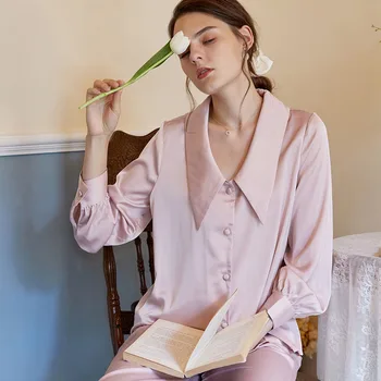 

Phoentin Pink Long Lantern sleeve Pajamas set 2020 Autumn vintage grace priness Sleepwear women's luxry satin Nightclothes FG182
