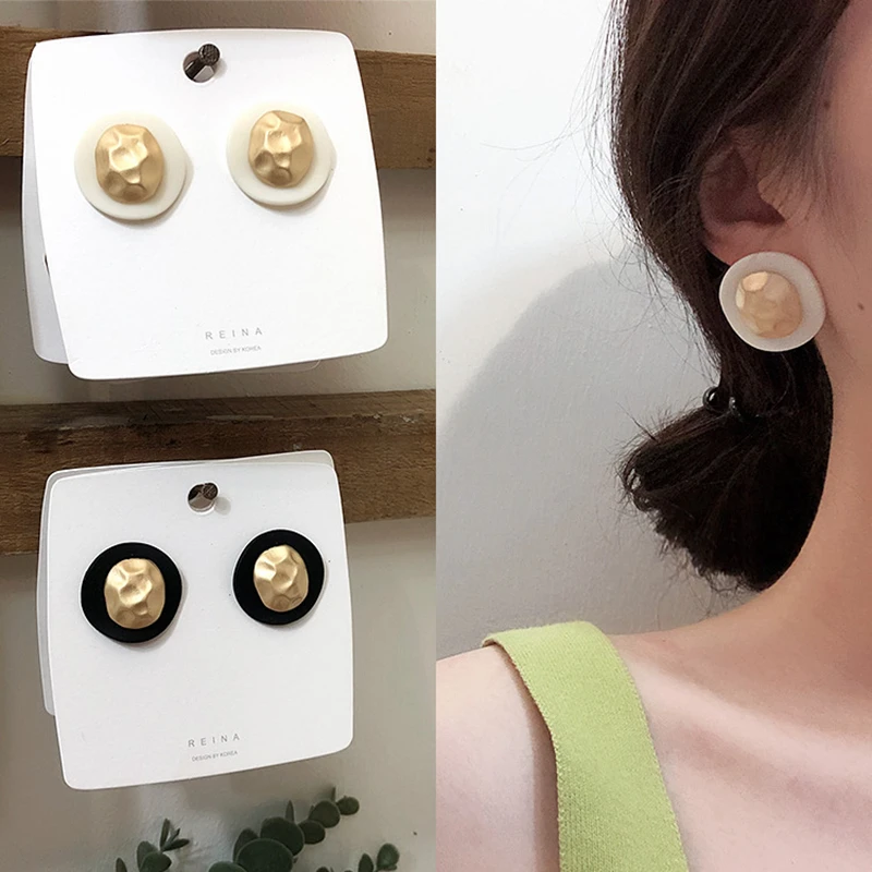 

2019 Trendy Korea Simple Fashion Design Geometric Circle Irregular Metal Stud Earrings for Women Girl Gift Statement Jewelry