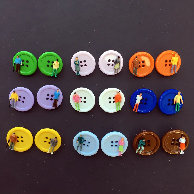 

Colorful Candy Cute Color Button Round Resin Stud Earrings Brincos People Funny Retro Exaggerated Earrings For Women Jewelry