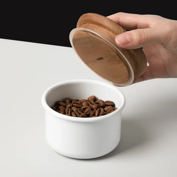 

Hario 400ml / 800ml Storage Airtight Container Enamel Jar Wooden Cover Kitchen Containers Coffee Beans