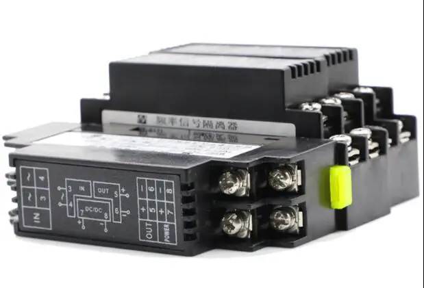 

Signal Isolator Transmitter Module 4-20mA Converter Output Channel Voltage and Current 0-10V0-5V Active