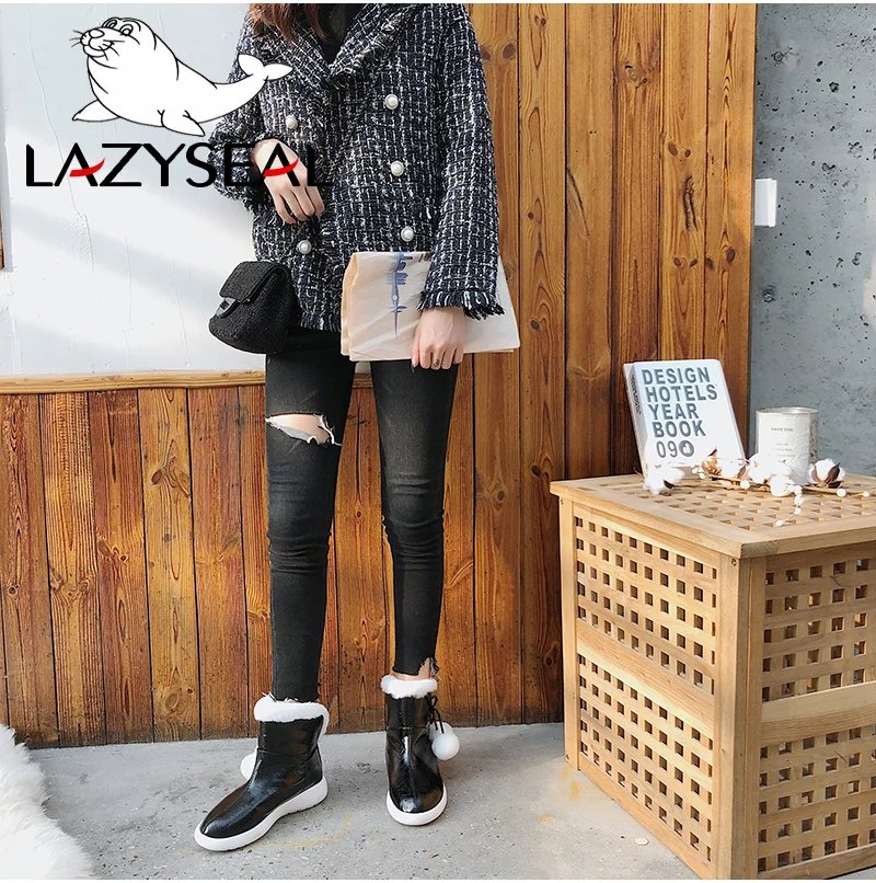 LazySeal/Новые теплые зимние ботинки женская обувь однотонные кожаные зимние полусапоги на плоской подошве, на платформе, из водонепроницаемого материала, с меховым помпоном