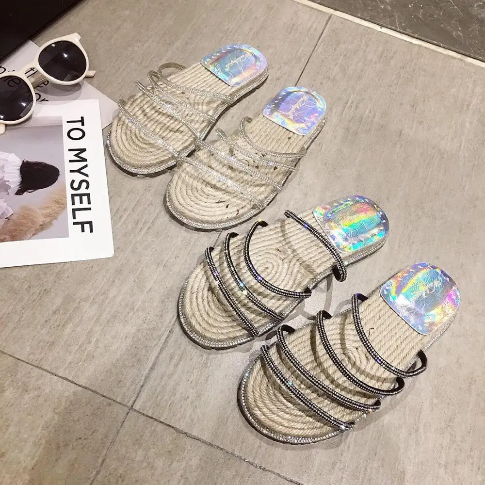 

Women's Slippers 2019 Platform Shoes Without Heel Low Designer Slides Jelly Flip Flops Loafers New Flat Summer Luxury Sliders