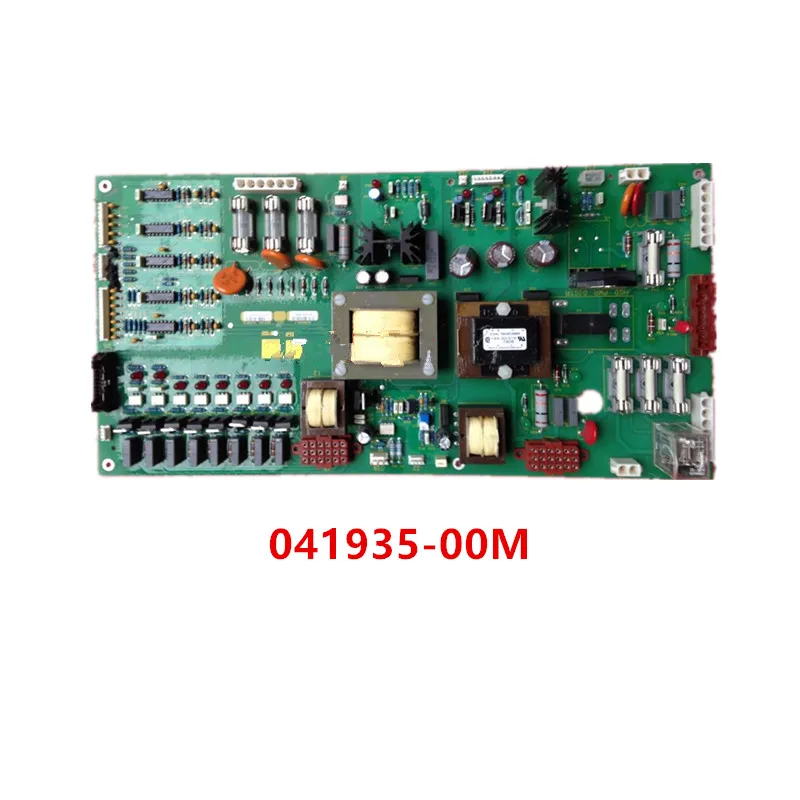LB25-1-P1D | 041935-00M | 56917-211AB | SGDH-CC15AA | DMC22002C | 80-3-3.PCB | DF0200245-D0S | PG33-2A-07 | E84ACBEN1134SOP - Цвет: 041935-00M