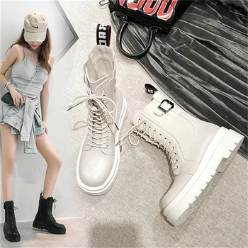 

Fashion Autumn Casual Martin Boots Comfortable and Breathable Mid-tube Boots Non-slip Wear-resistant Flat Single Boots Women