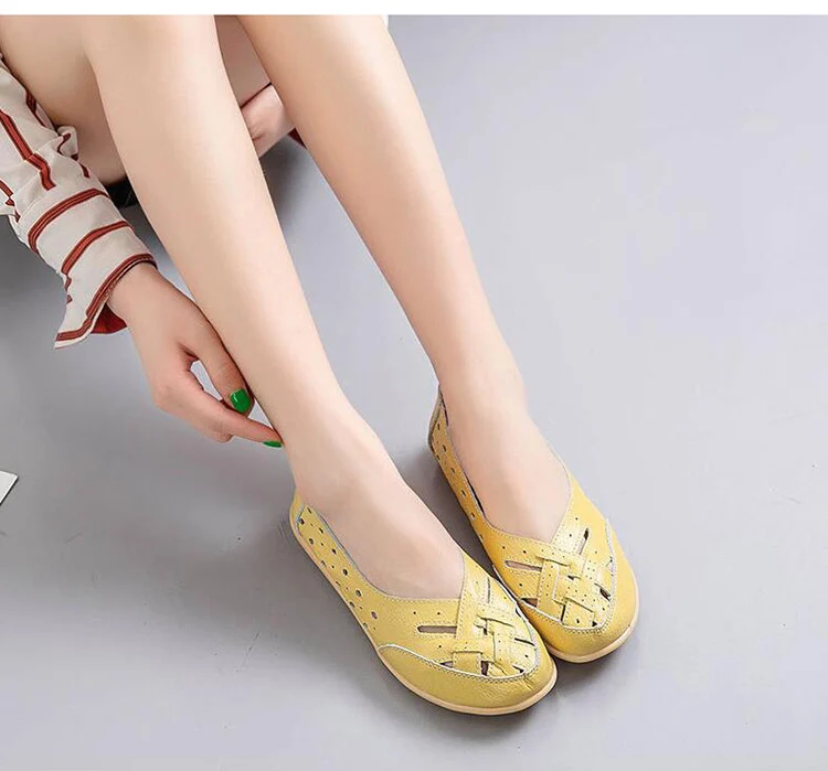 New Flat Shoes Women Casual Soft Comfortable Platform Footwear Leisure Femme Classical Chaussures Party Lightweight Large Size