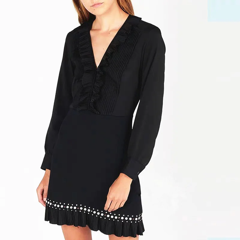 

Women Dress 2019 Fall Winter Collection Ruffled Necklace V-neck Dress
